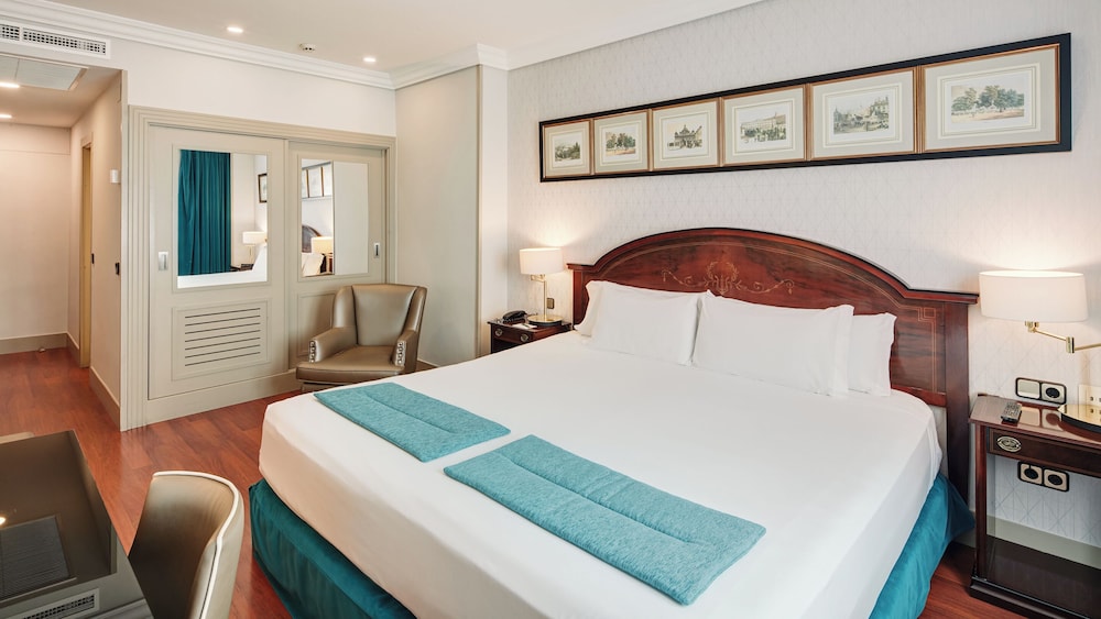 Sercotel Gran Hotel Conde Duque 23