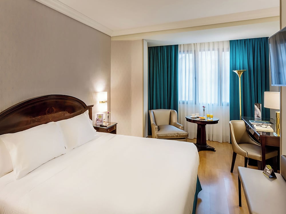 Sercotel Gran Hotel Conde Duque 4