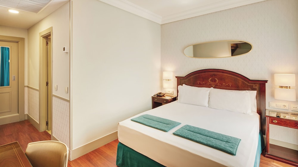 Sercotel Gran Hotel Conde Duque 22