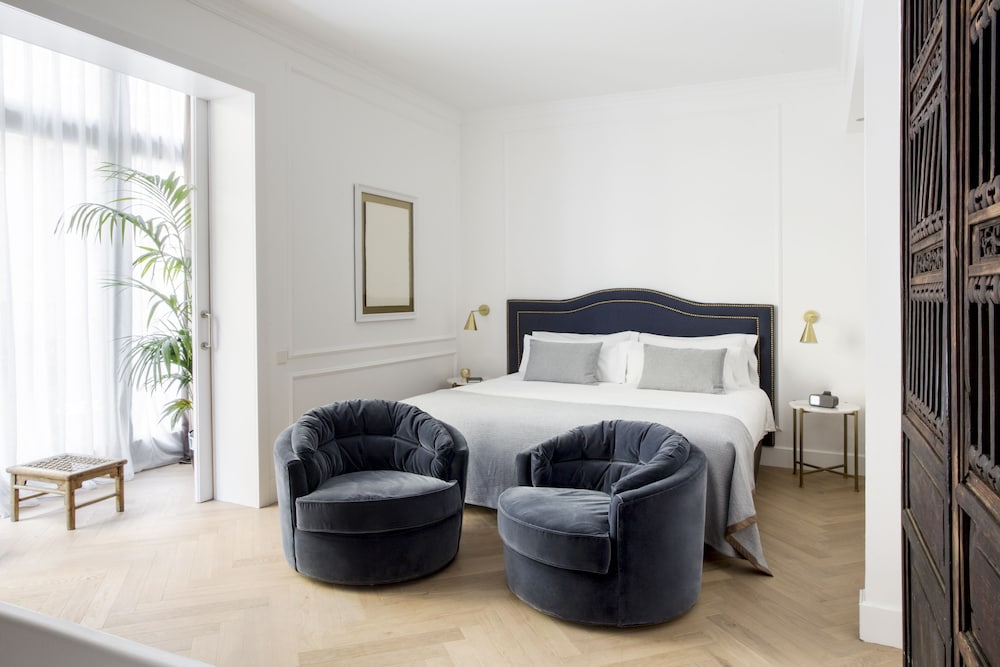Hotel Midmost 17