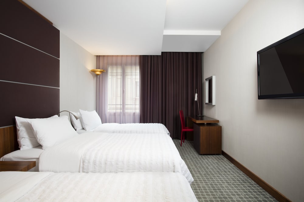 Le Meridien Barcelona 9