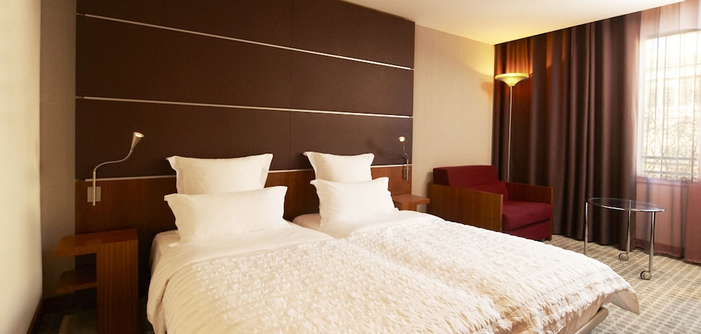 Le Meridien Barcelona 7
