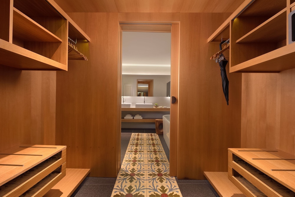 Le Meridien Barcelona 19