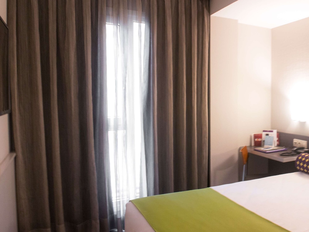 Mercure Madrid Centro 20