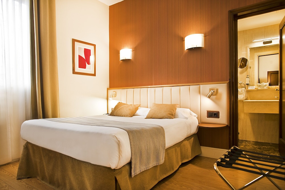 Hotel Los Condes 9