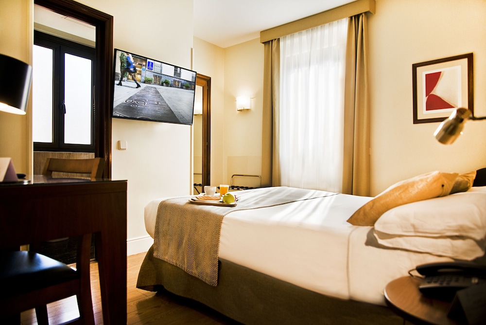 Hotel Los Condes 7