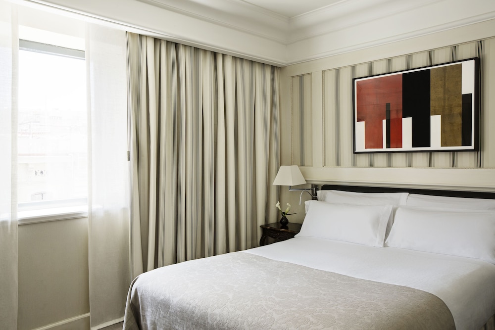 Majestic Hotel & Spa 13