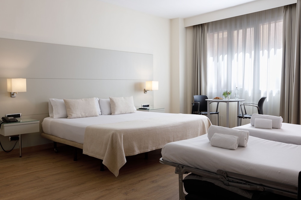 Mariano Cubi Aparthotel Barcelona 17