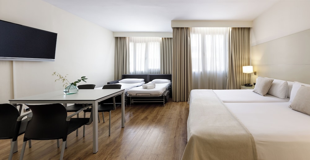 Mariano Cubi Aparthotel Barcelona 20