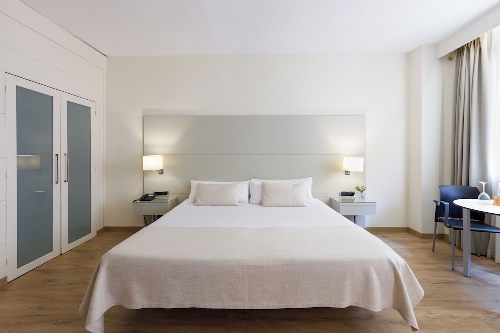 Mariano Cubi Aparthotel Barcelona 1