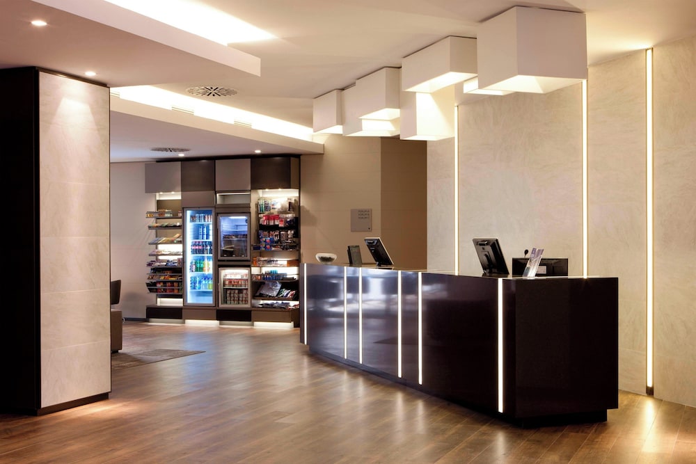 AC Hotel Sant Cugat 4