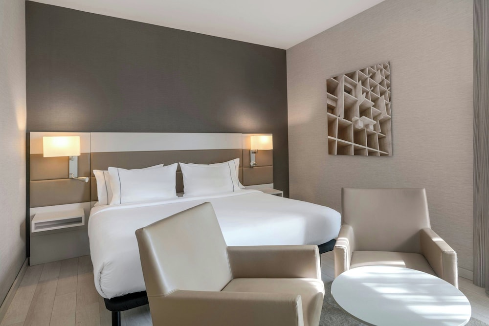 AC Hotel Sant Cugat 11