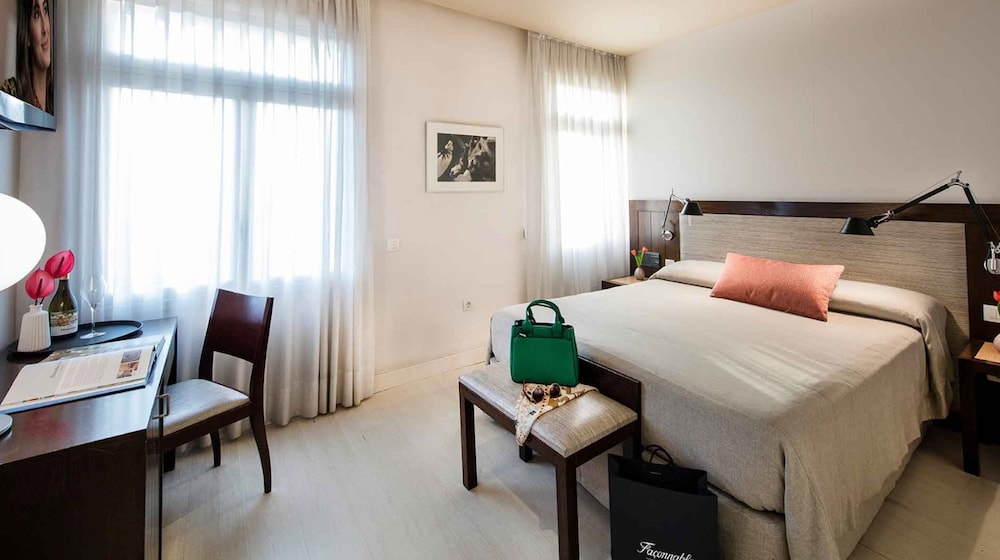 Park Hotel Barcelona 16