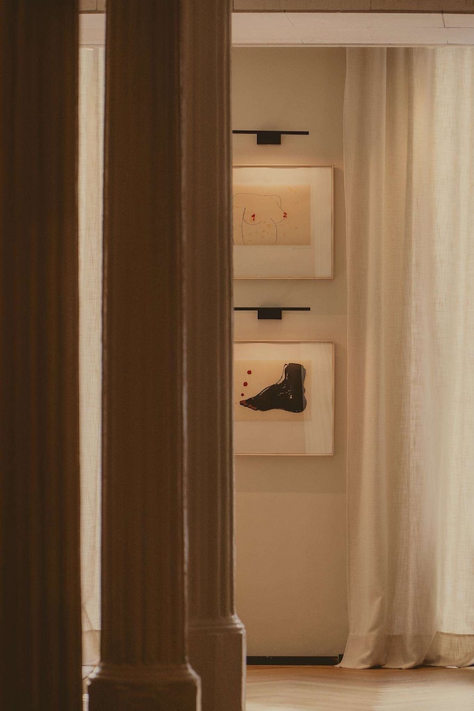 Hotel Regina Barcelona 3