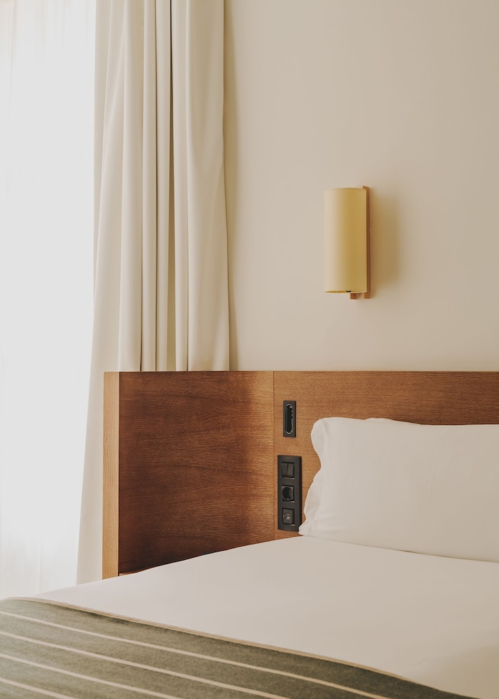 Hotel Regina Barcelona 18