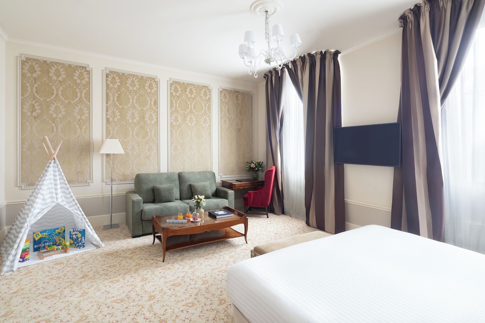 Hotel El Palace Barcelona 10