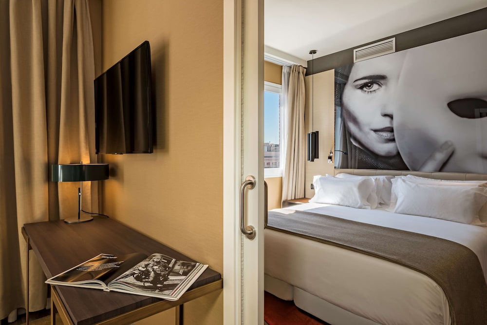 NH Collection Madrid Suecia 18