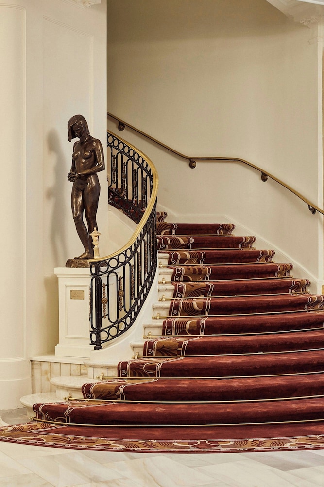 The Palace, a Luxury Collection Hotel, Madrid 5