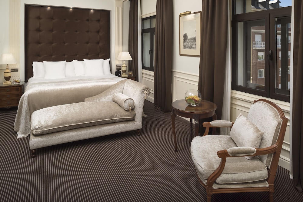 Hotel Fénix Gran Meliá 12