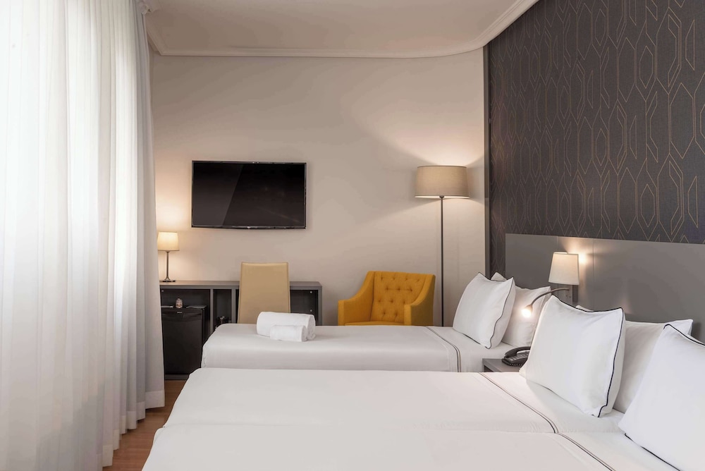 Hotel Madrid Plaza España Affiliated by Meliá 19
