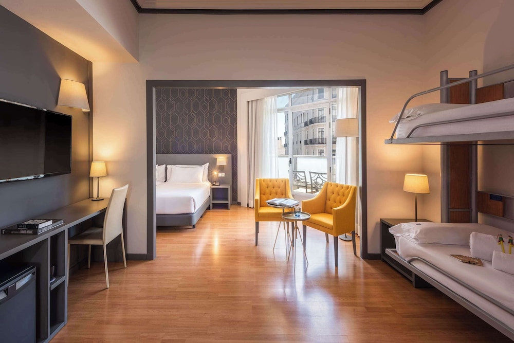 Hotel Madrid Plaza España Affiliated by Meliá 14