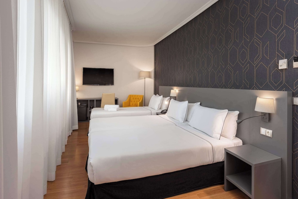Hotel Madrid Plaza España Affiliated by Meliá 18