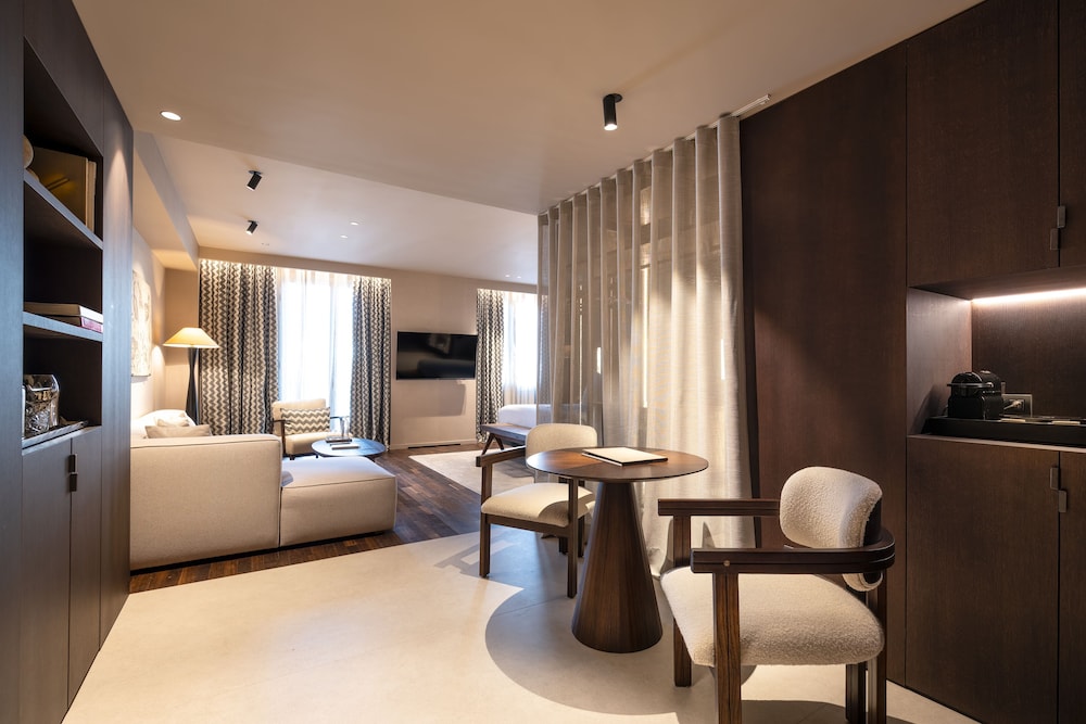Hotel Villa Real 16