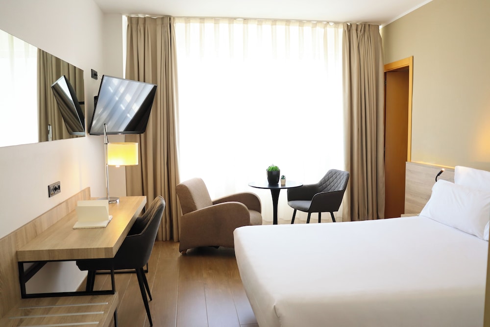 EuroHotel Barcelona Diagonal Port 6