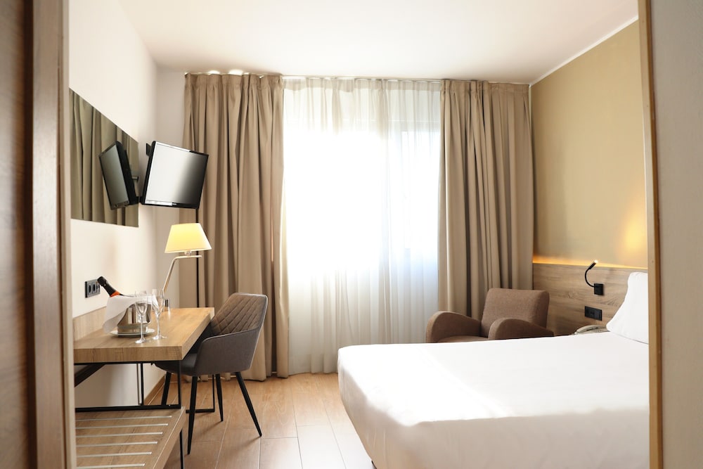 EuroHotel Barcelona Diagonal Port 13