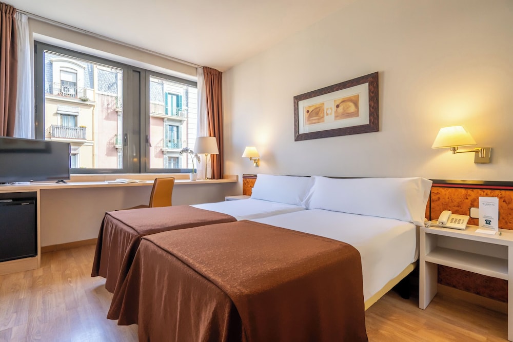 Glories Hotel 15