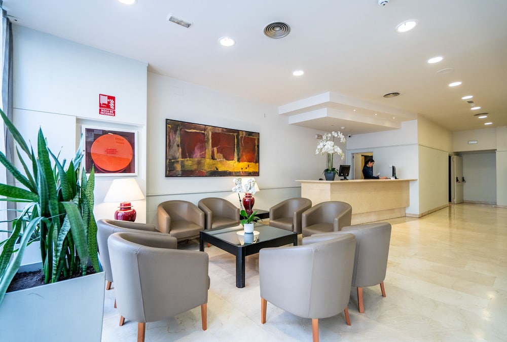 Glories Hotel 2
