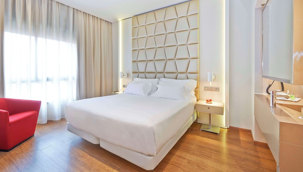 NH Collection Barcelona Pódium 10