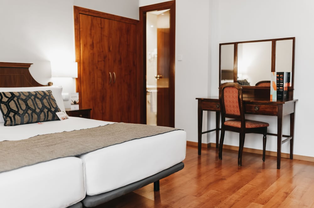 Oriente Atiram Hotel 9