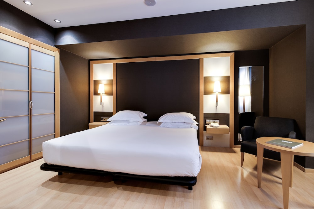 Hotel Barcelona Universal 23