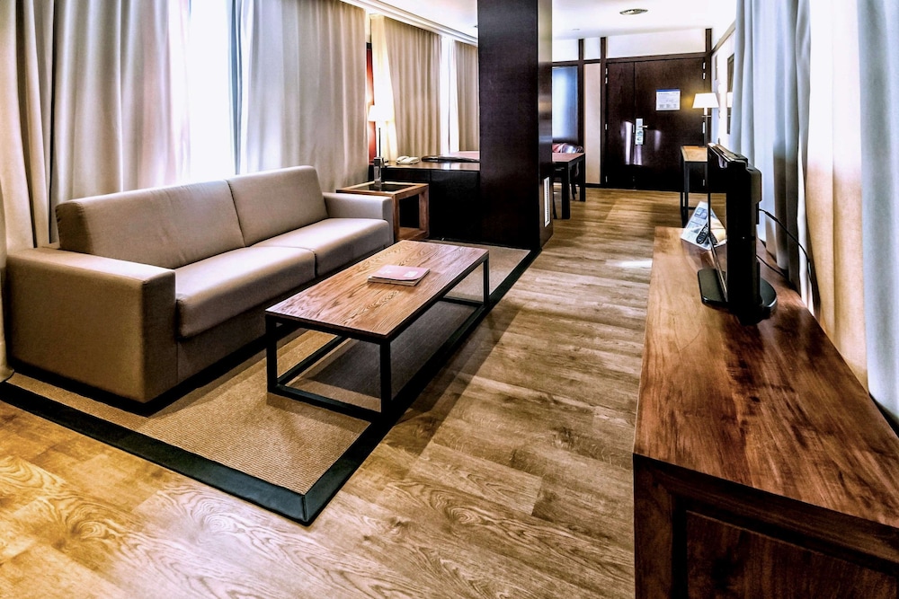Hotel Barcelona Universal 1