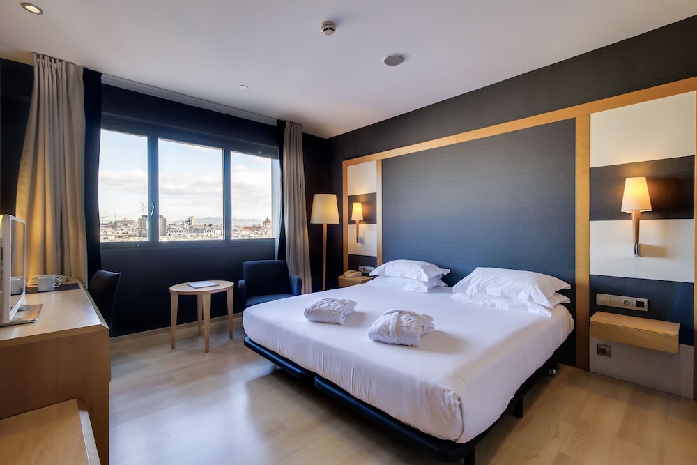 Hotel Barcelona Universal 15