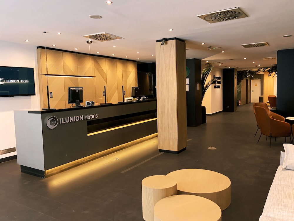 Hotel ILUNION Almirante 10