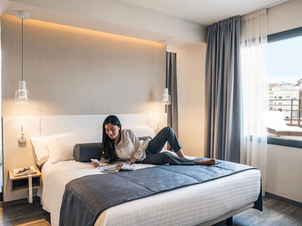 Mercure Barcelona Condor 24