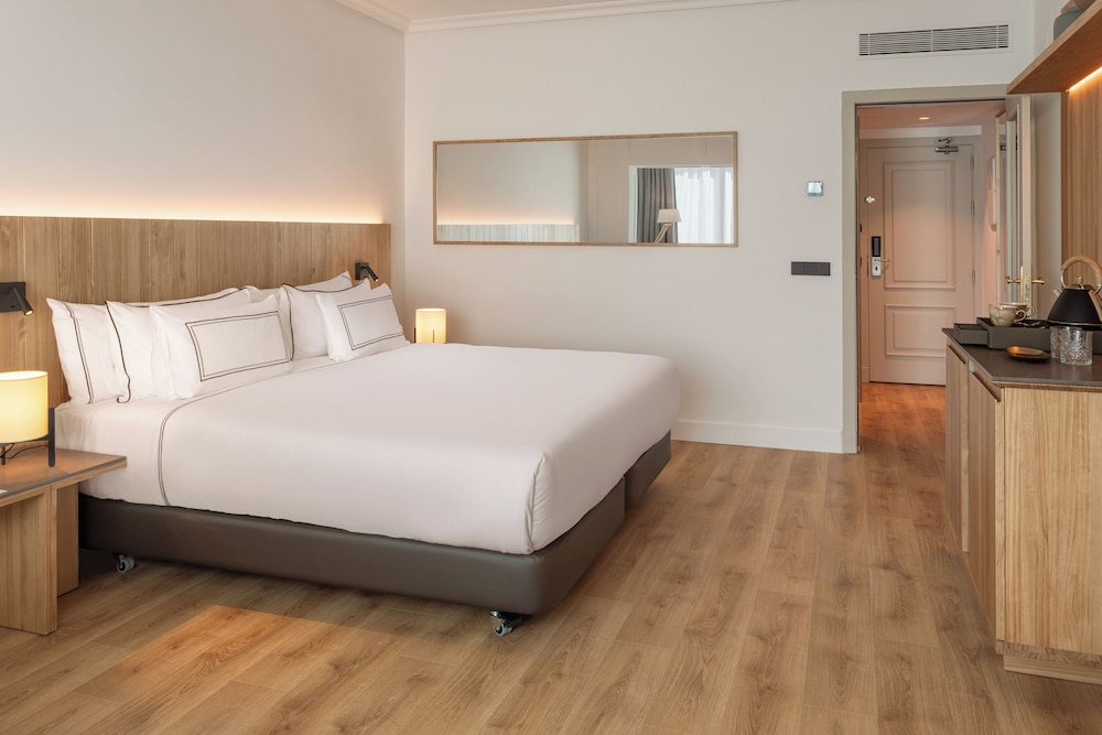 Meliá Madrid Barajas 11