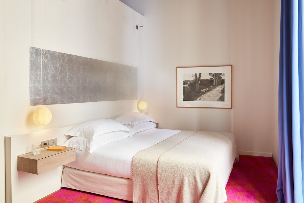 Hotel Neri 8