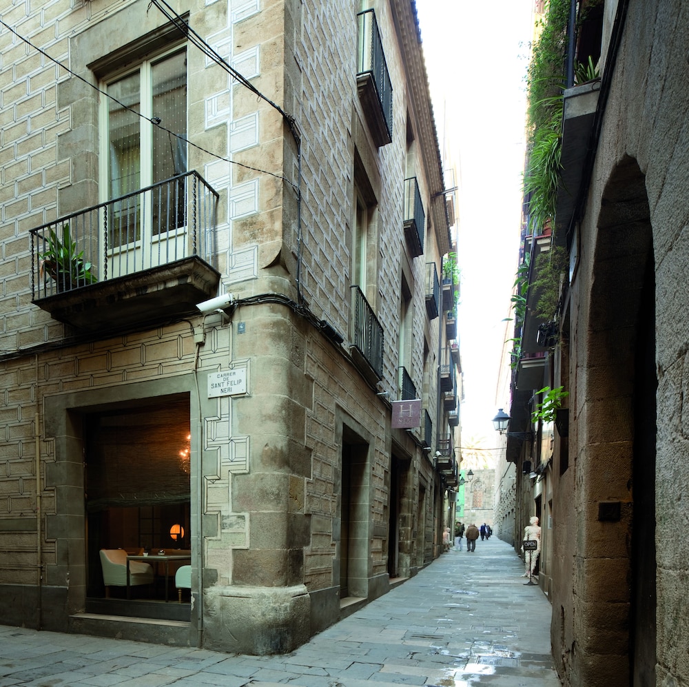 Hotel Neri 24