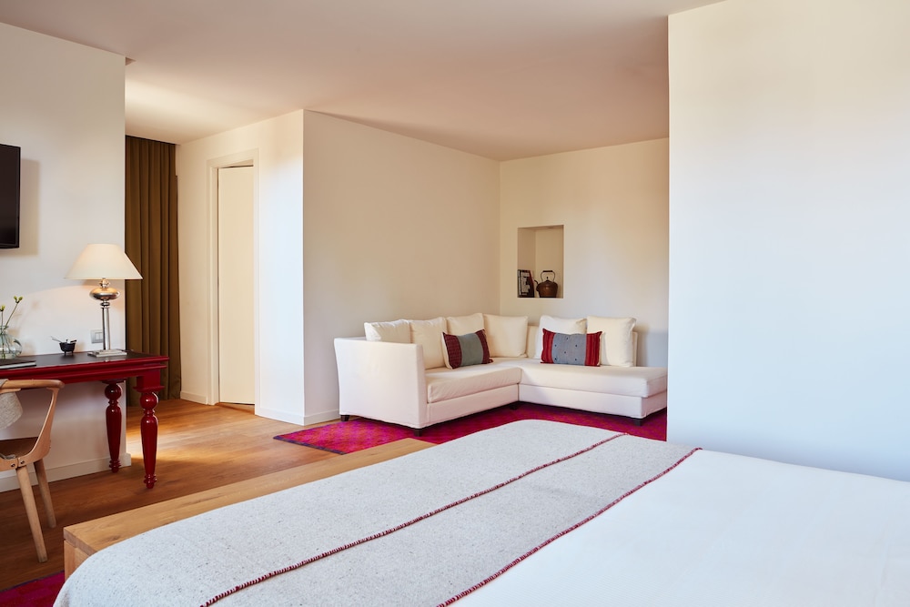 Hotel Neri 4