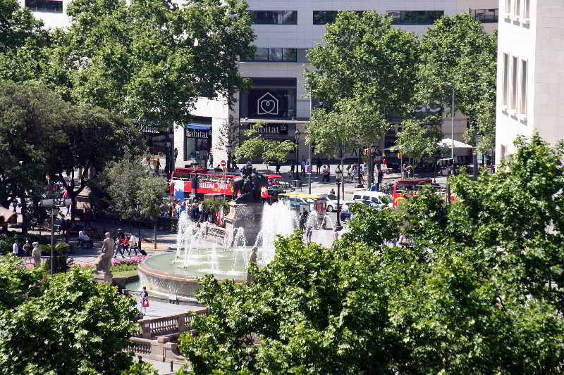 ME Barcelona 3