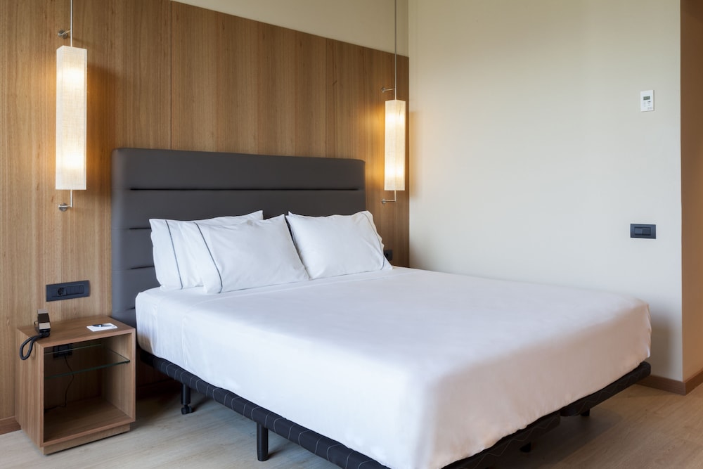 AC Hotel Diagonal L'Illa 7