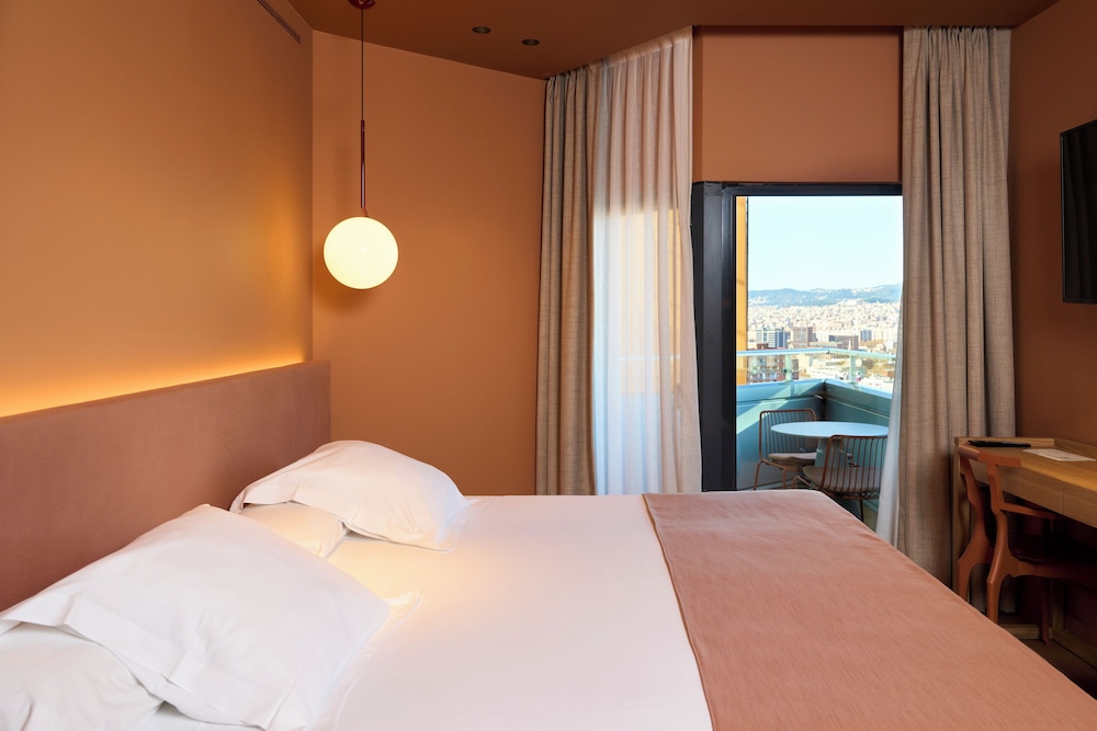 Barcelona Princess 14