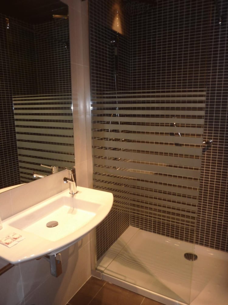 Barcelona House 13