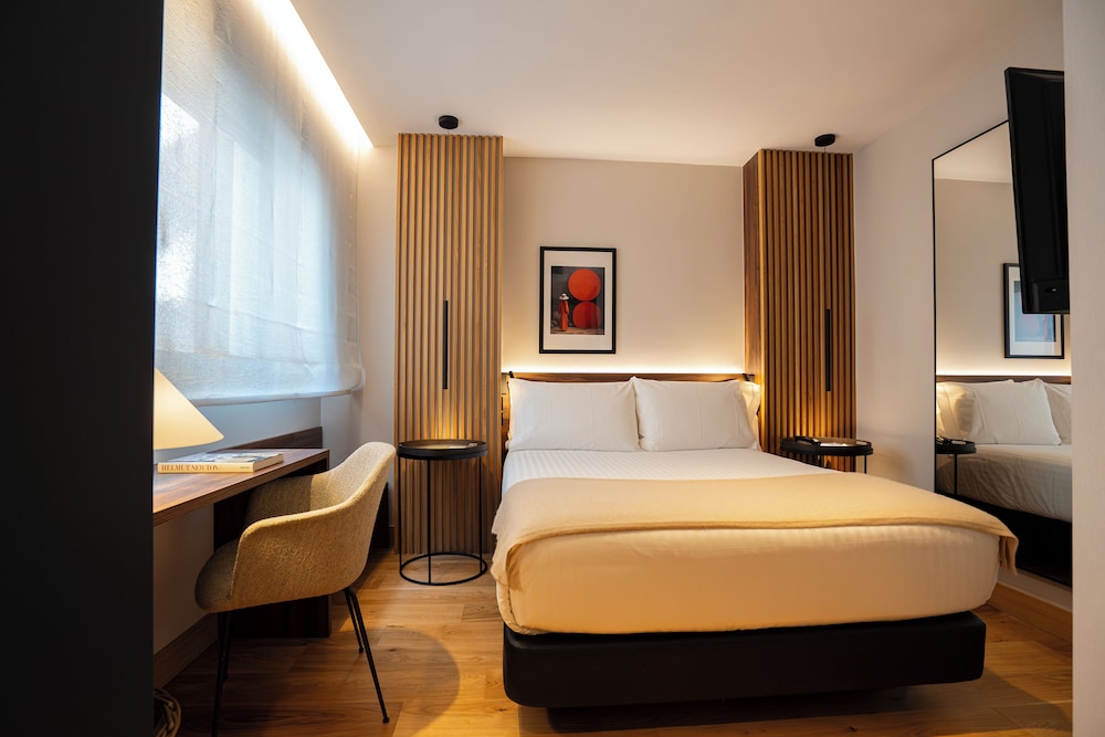 Hotel Zenit Borrell 11