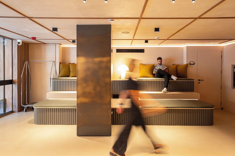 Hotel Zenit Borrell 6