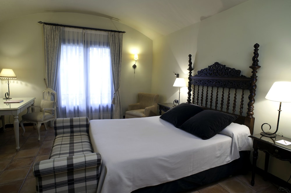 Gran Hotel Rey Don Jaime 17