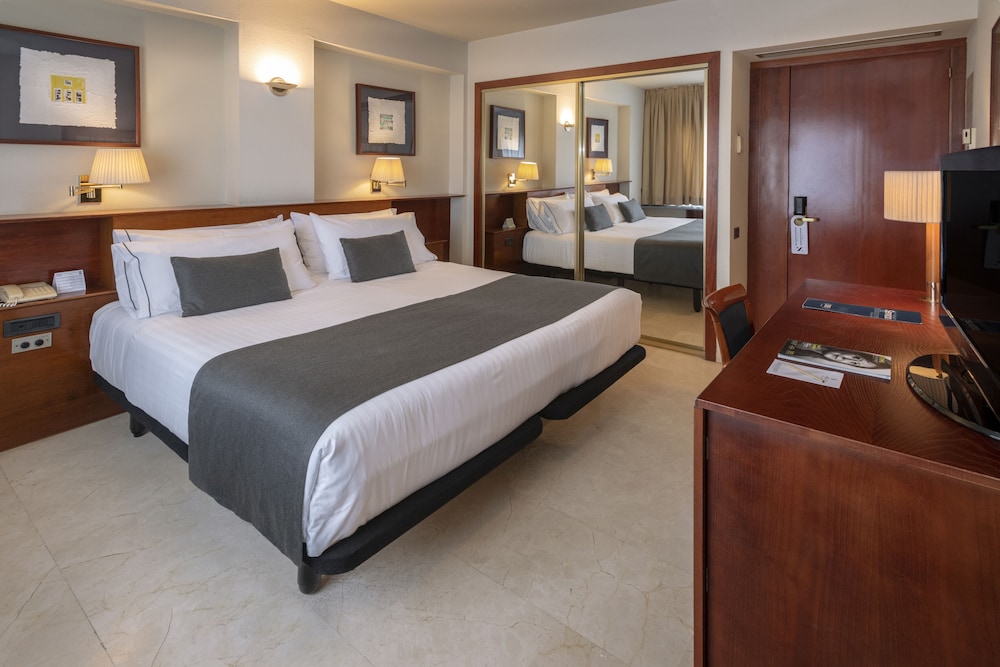 Gran Hotel Rey Don Jaime 23